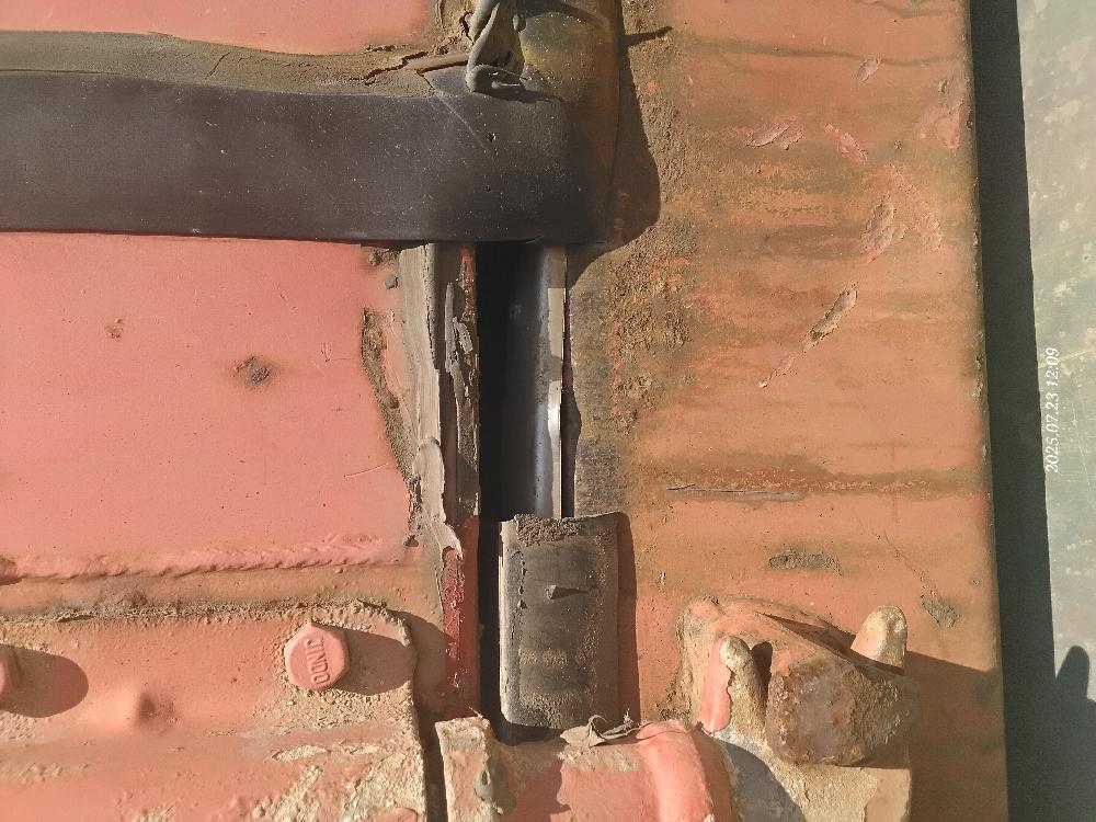 Морской контейнер CAXU4970017