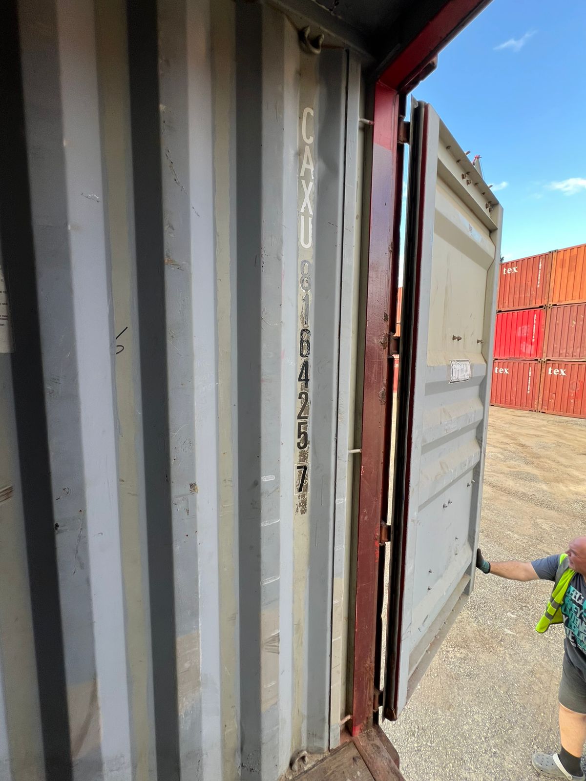 Морской контейнер CAXU8164257