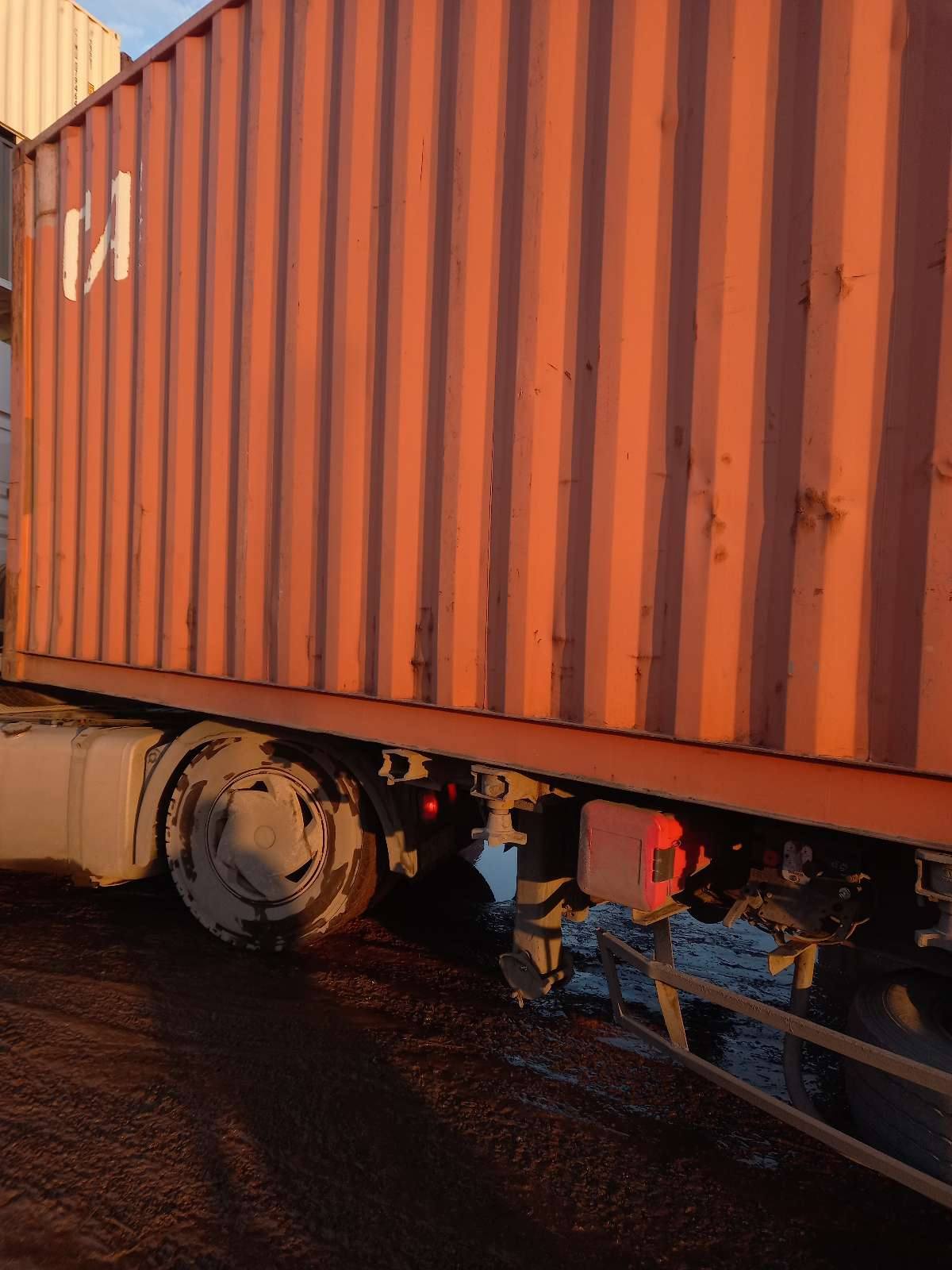 Морской контейнер CAXU9392288