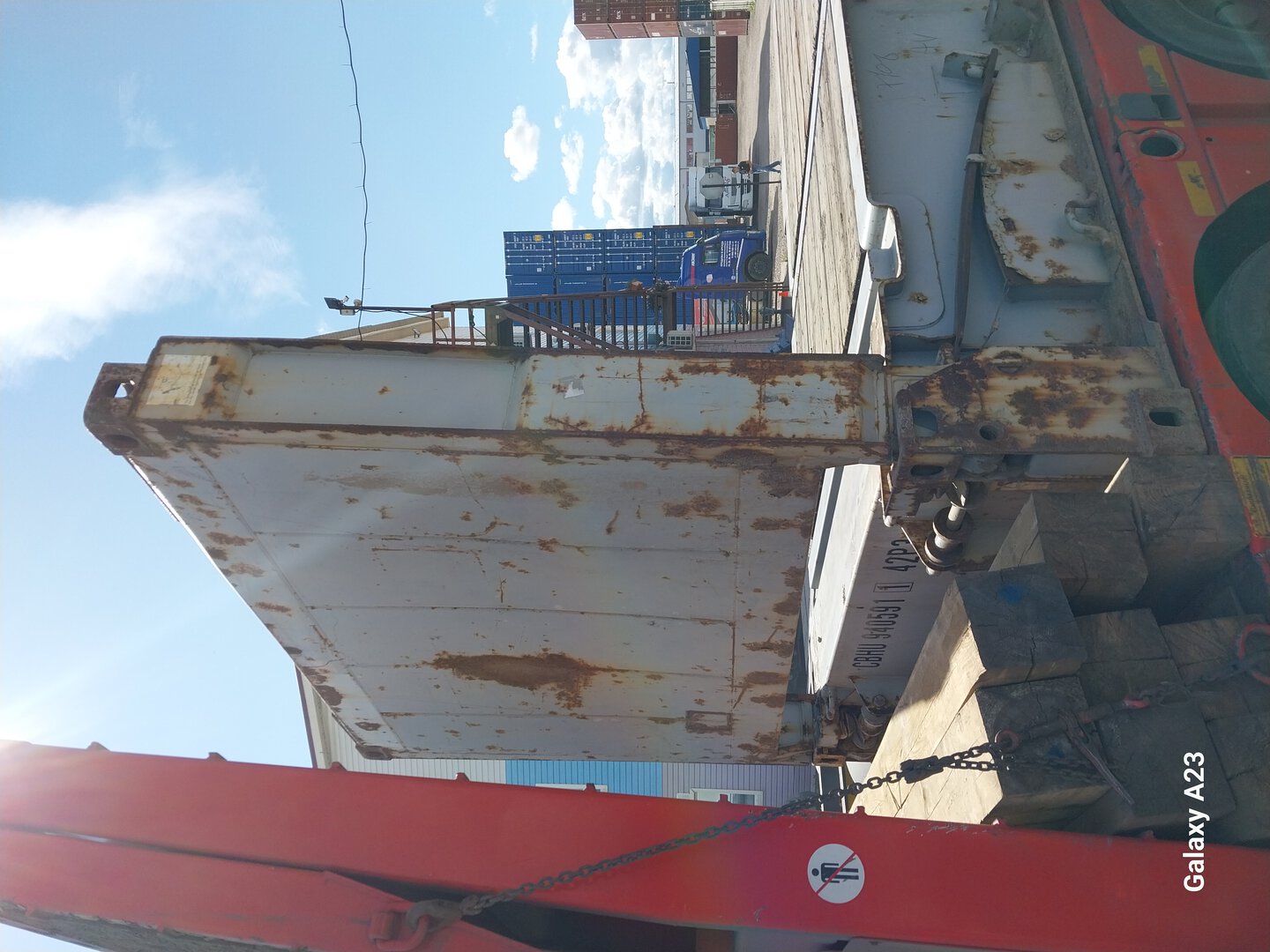 Морской контейнер CBHU9405911