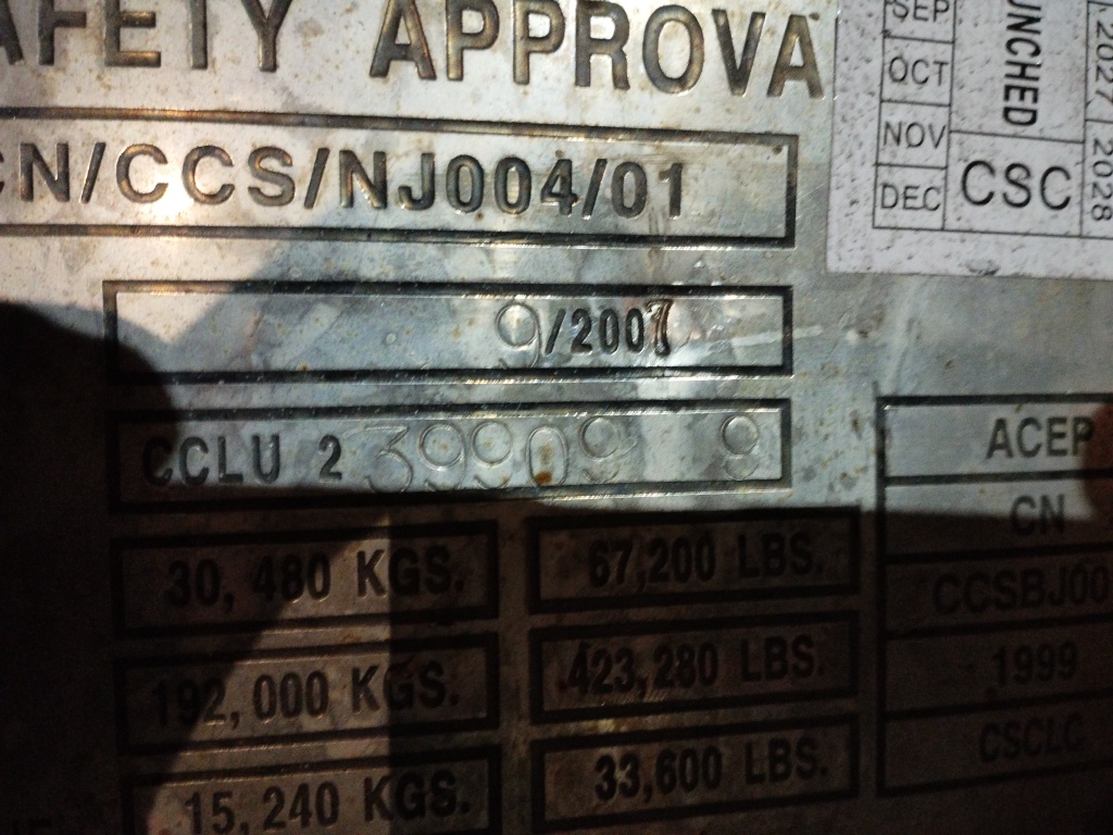 Морской контейнер CCLU2399099