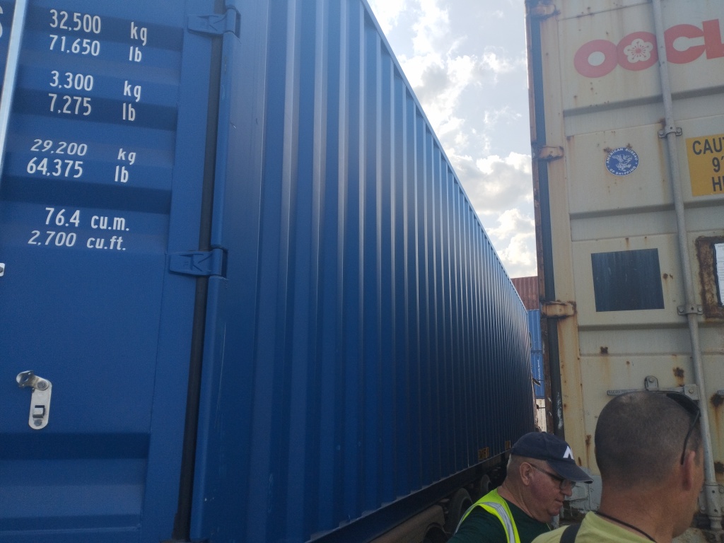 Морской контейнер CICU6736103