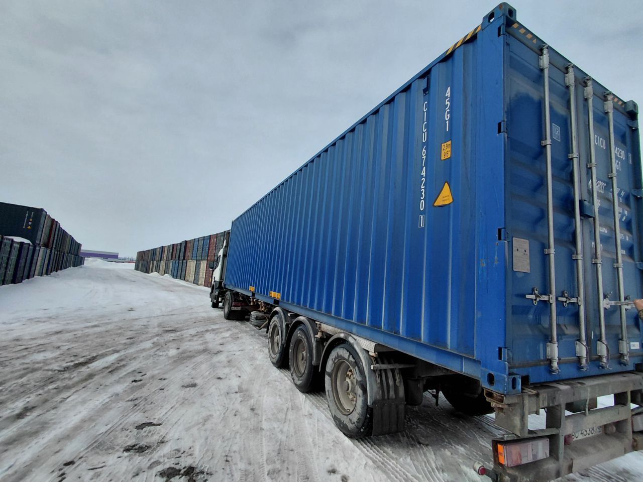 Морской контейнер CICU6742301