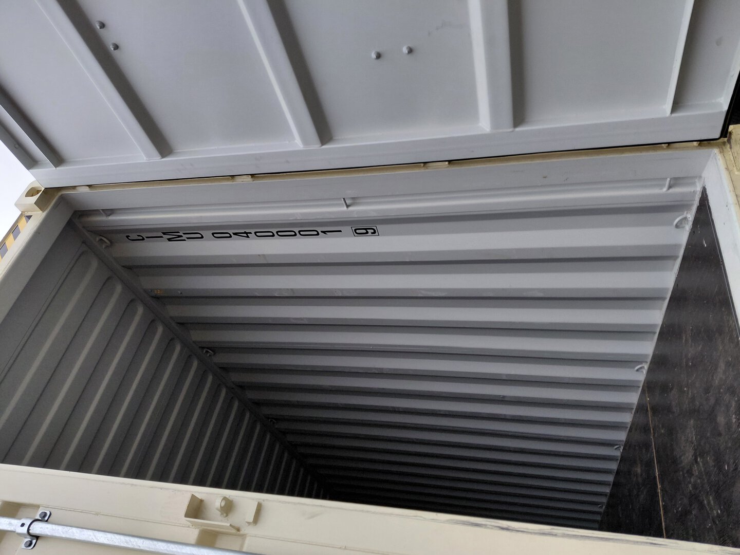 Морской контейнер CIMU0400019