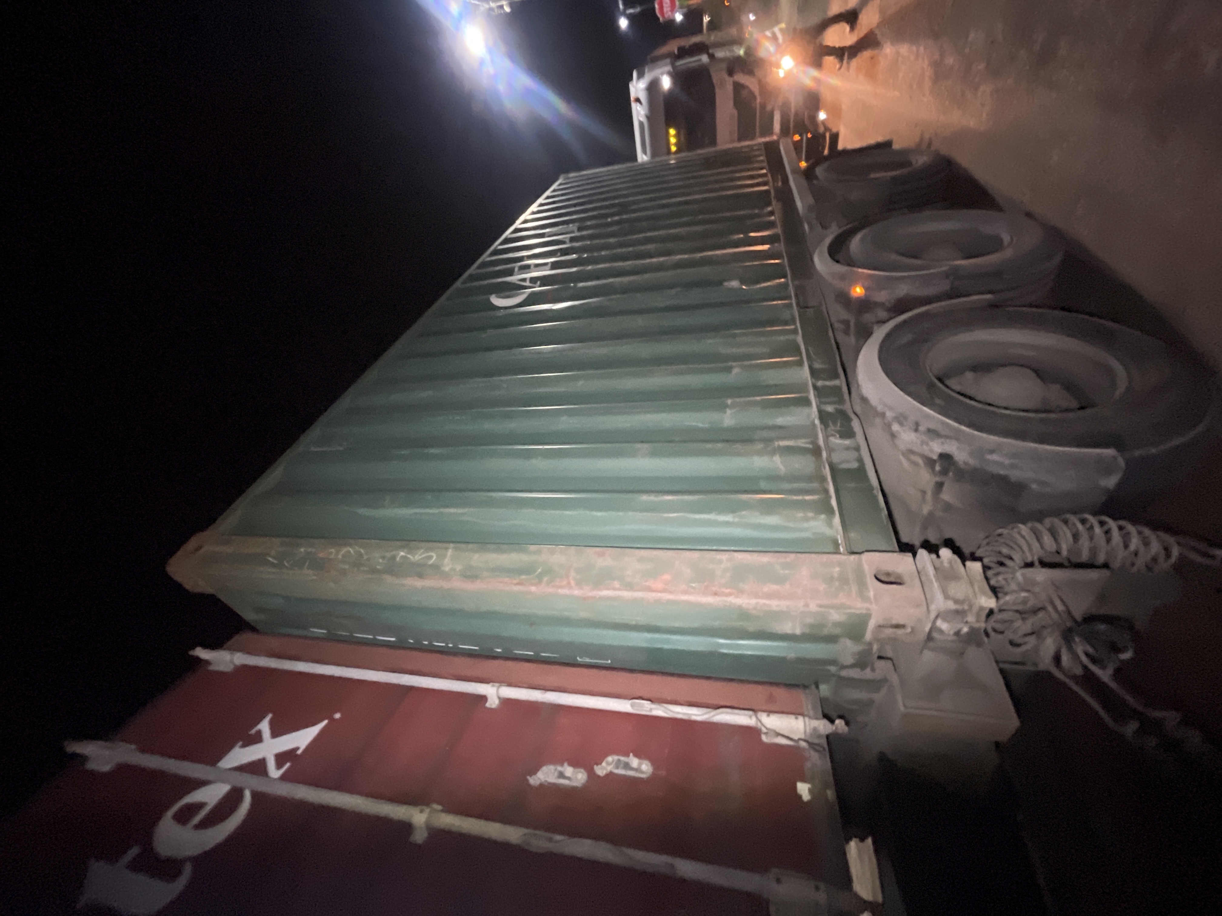 Морской контейнер CLHU3904600