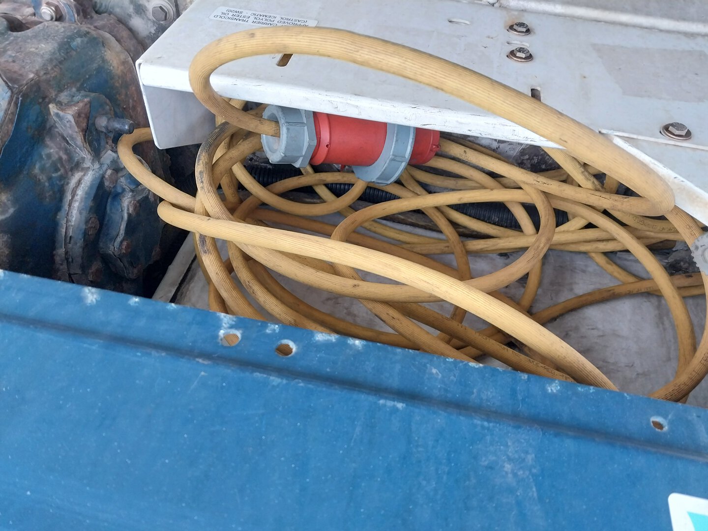 Морской контейнер DFOU6124203