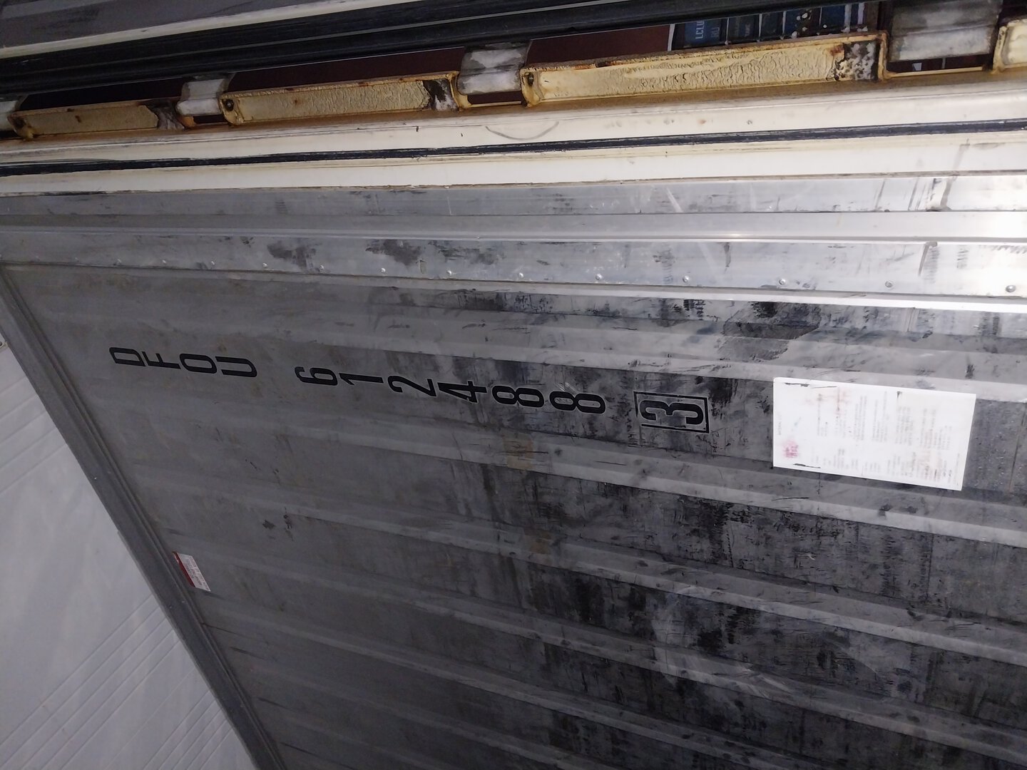 Морской контейнер DFOU6124883