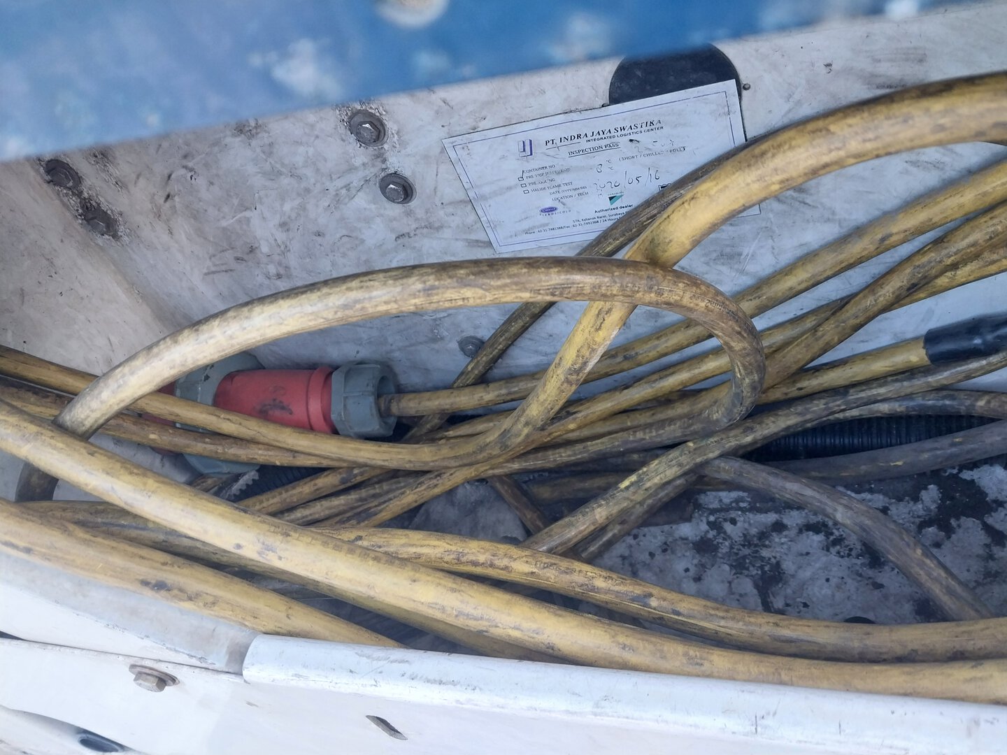 Морской контейнер DFOU6126567