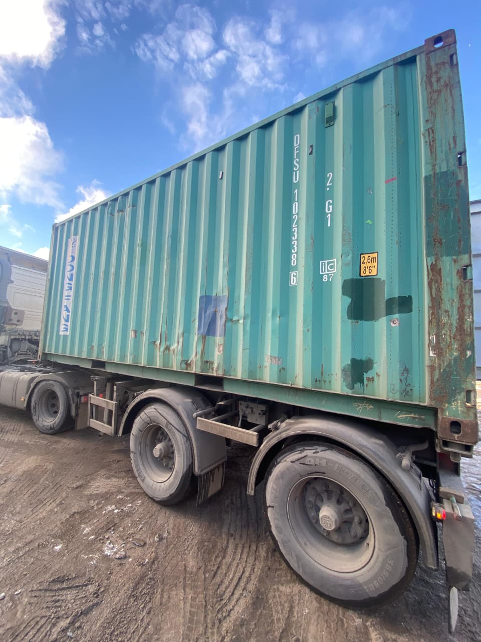 Морской контейнер DFSU1023386