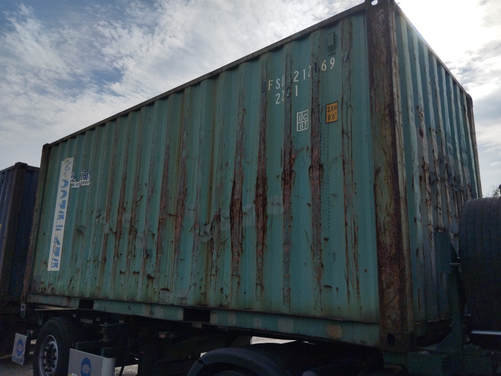 Морской контейнер DFSU2121690