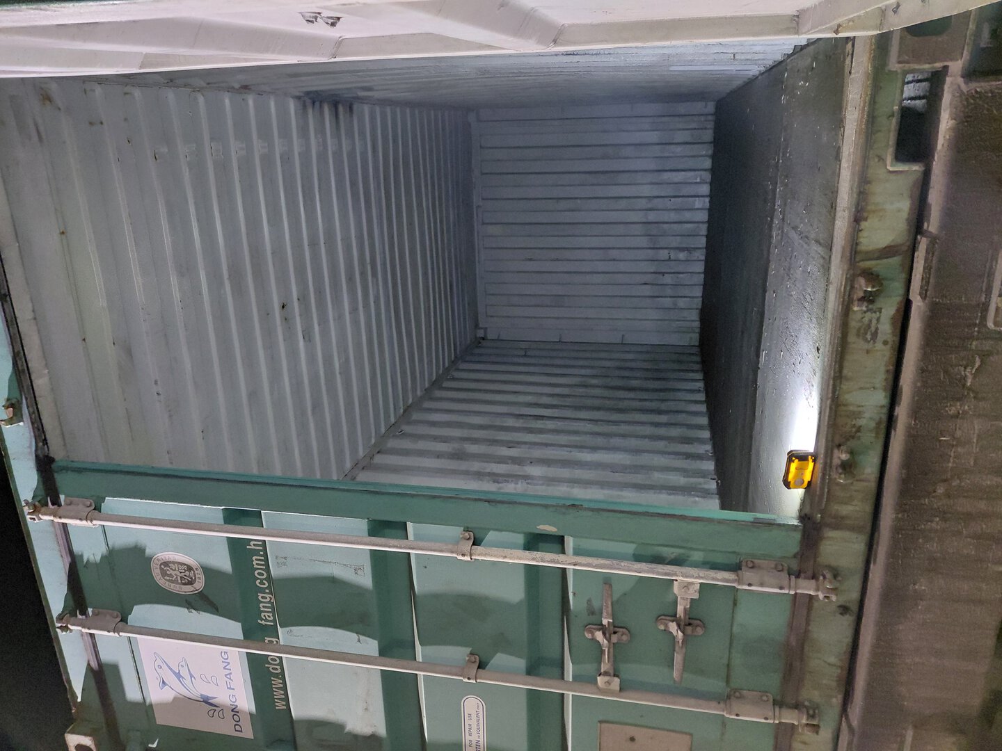 Морской контейнер DFSU2784040