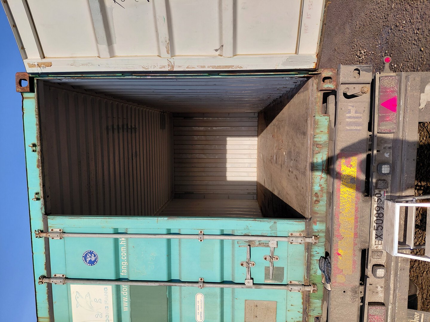 Морской контейнер DFSU2815433