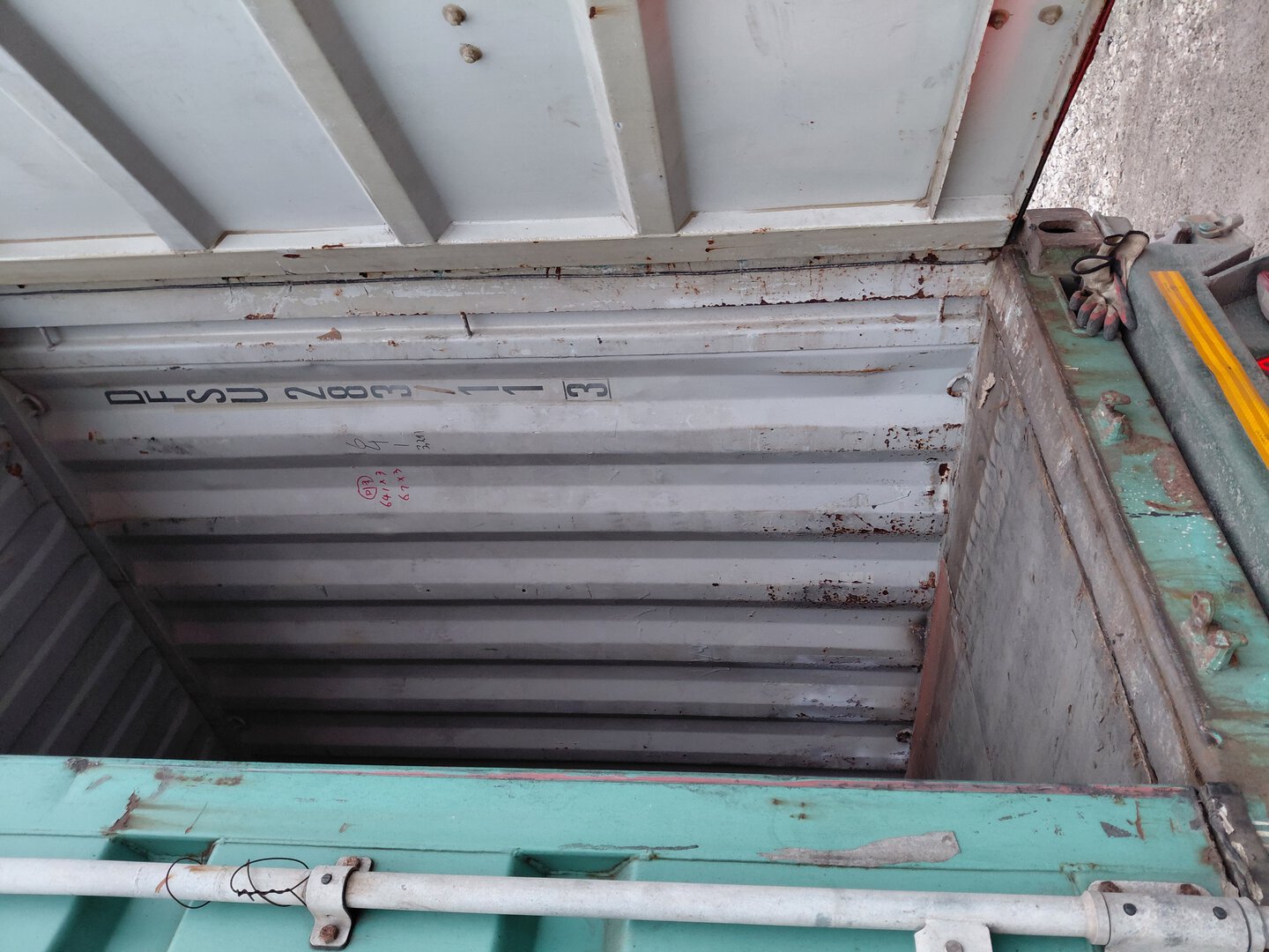 Морской контейнер DFSU2837113