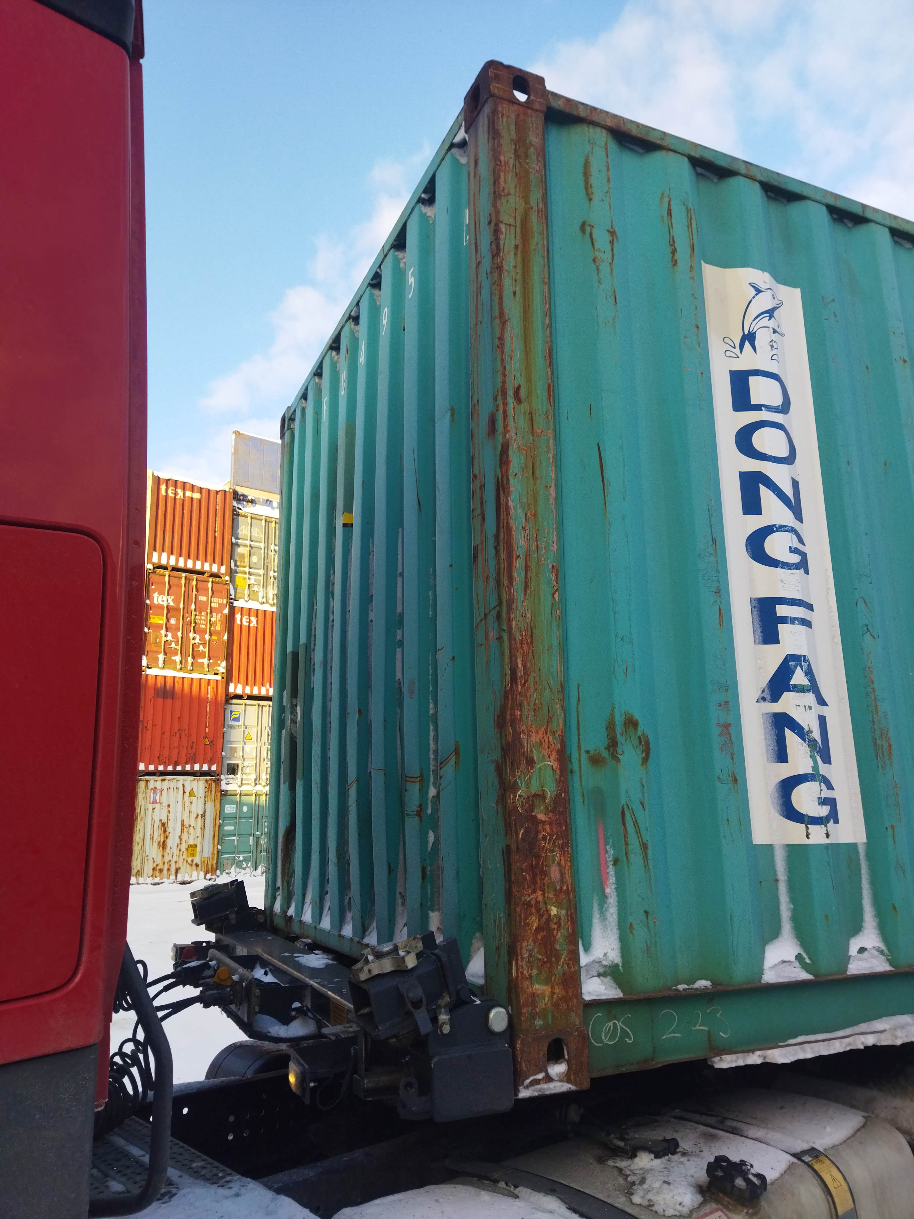 Морской контейнер DFSU4199595