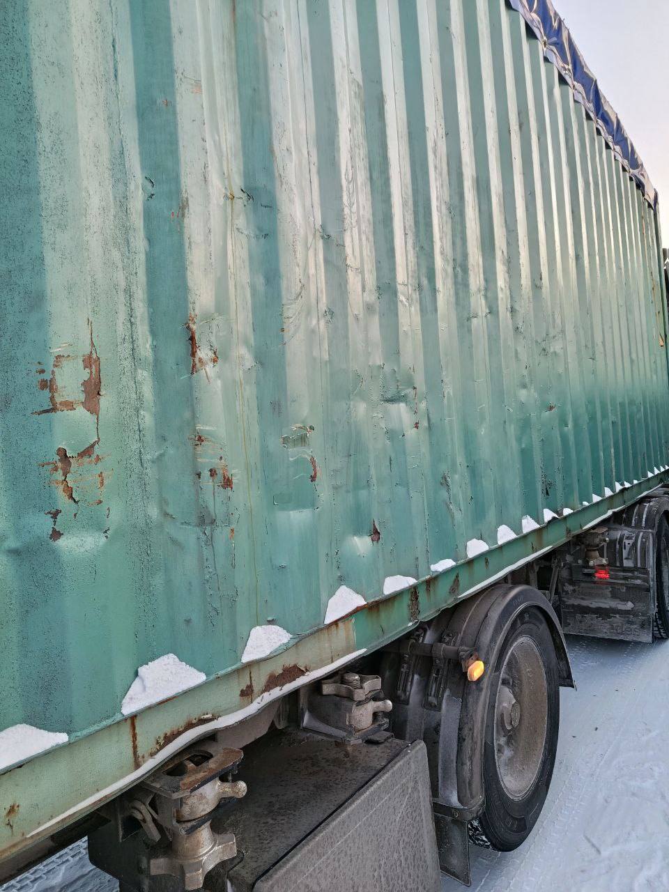 Морской контейнер DFSU6487841