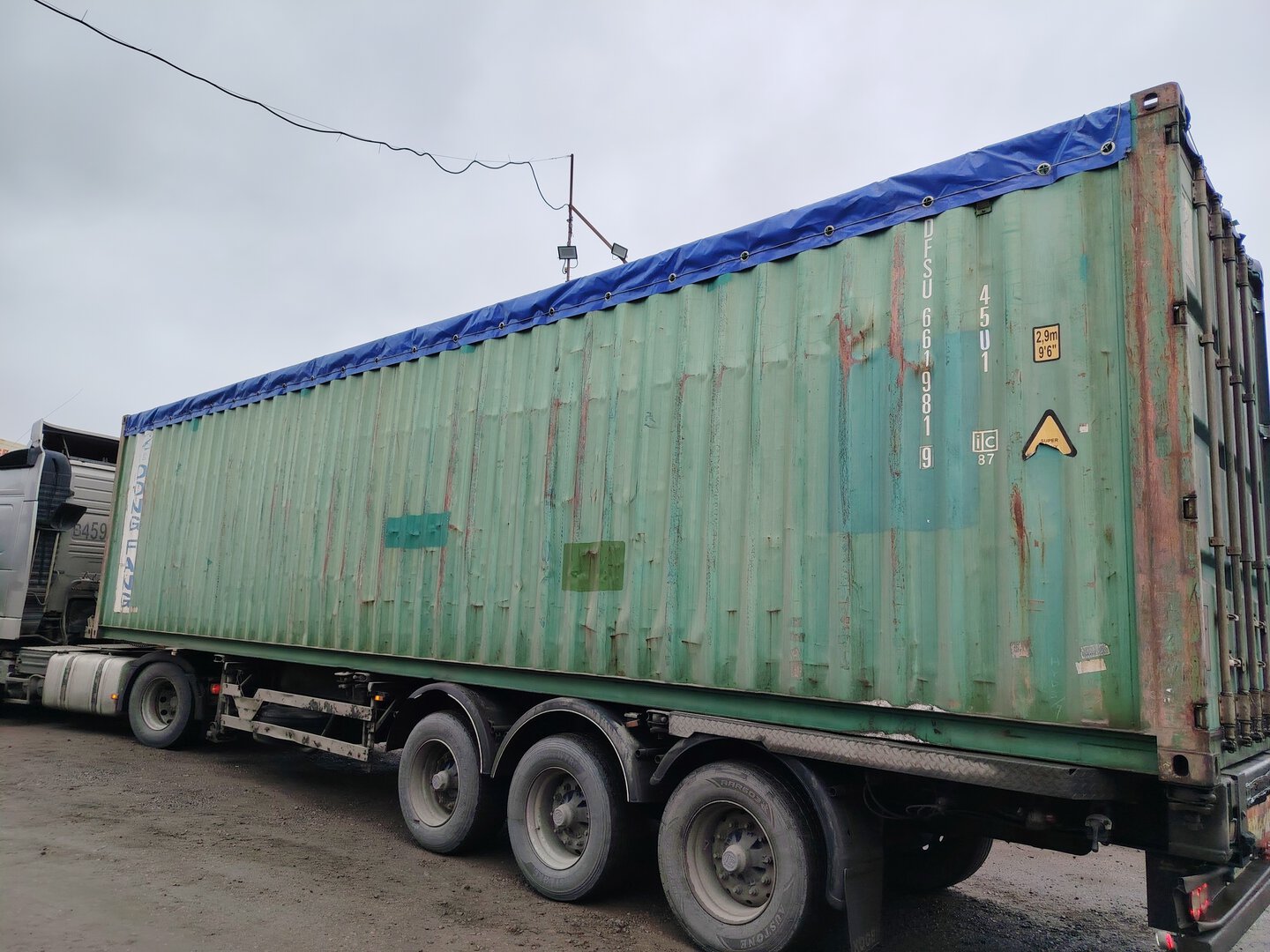 Морской контейнер DFSU6619819