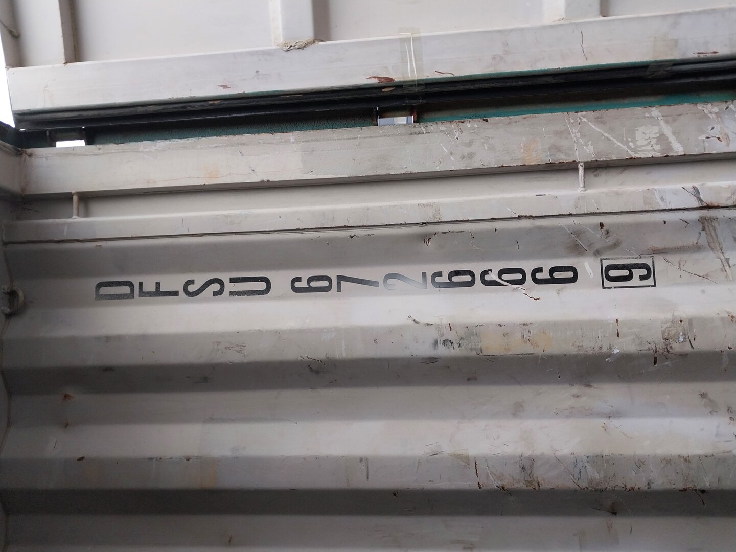 Морской контейнер DFSU6726669