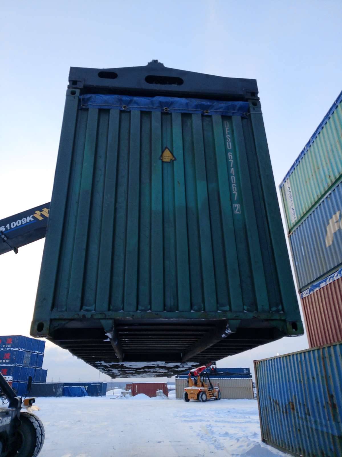 Морской контейнер DFSU6740672