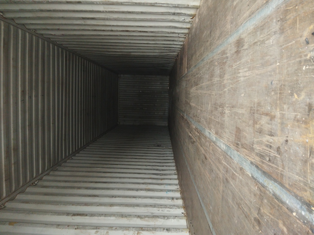 Морской контейнер EGHU1023955