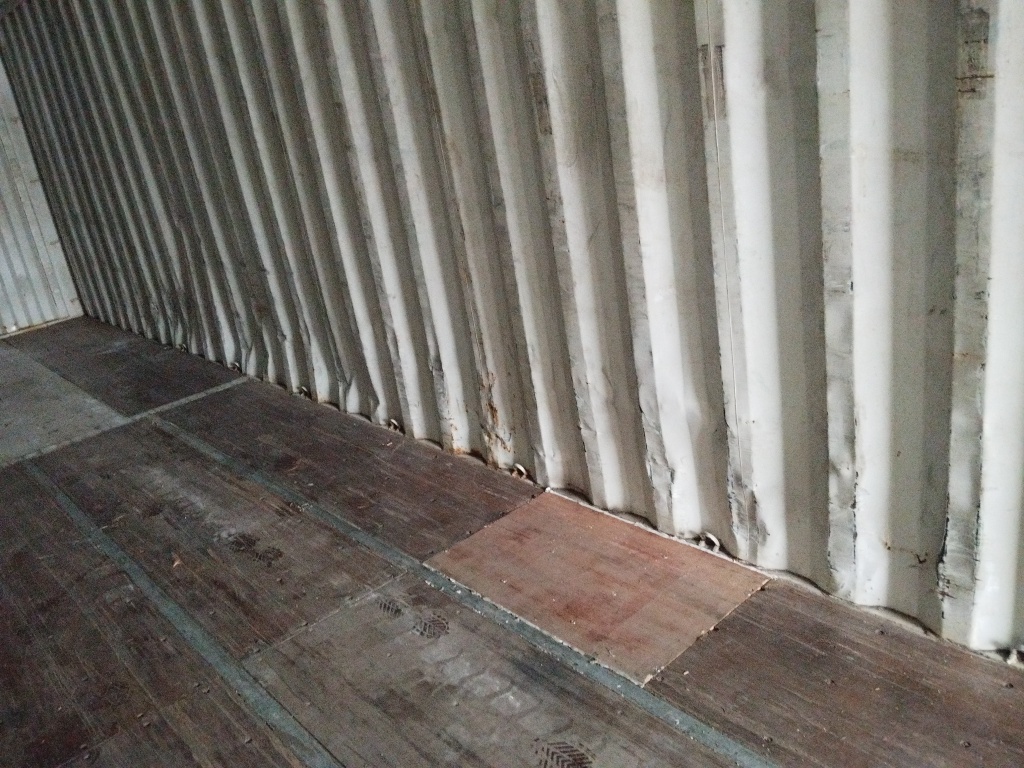 Морской контейнер EGHU1023955