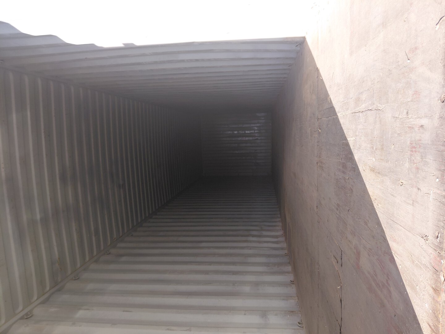 Морской контейнер EGHU9040049