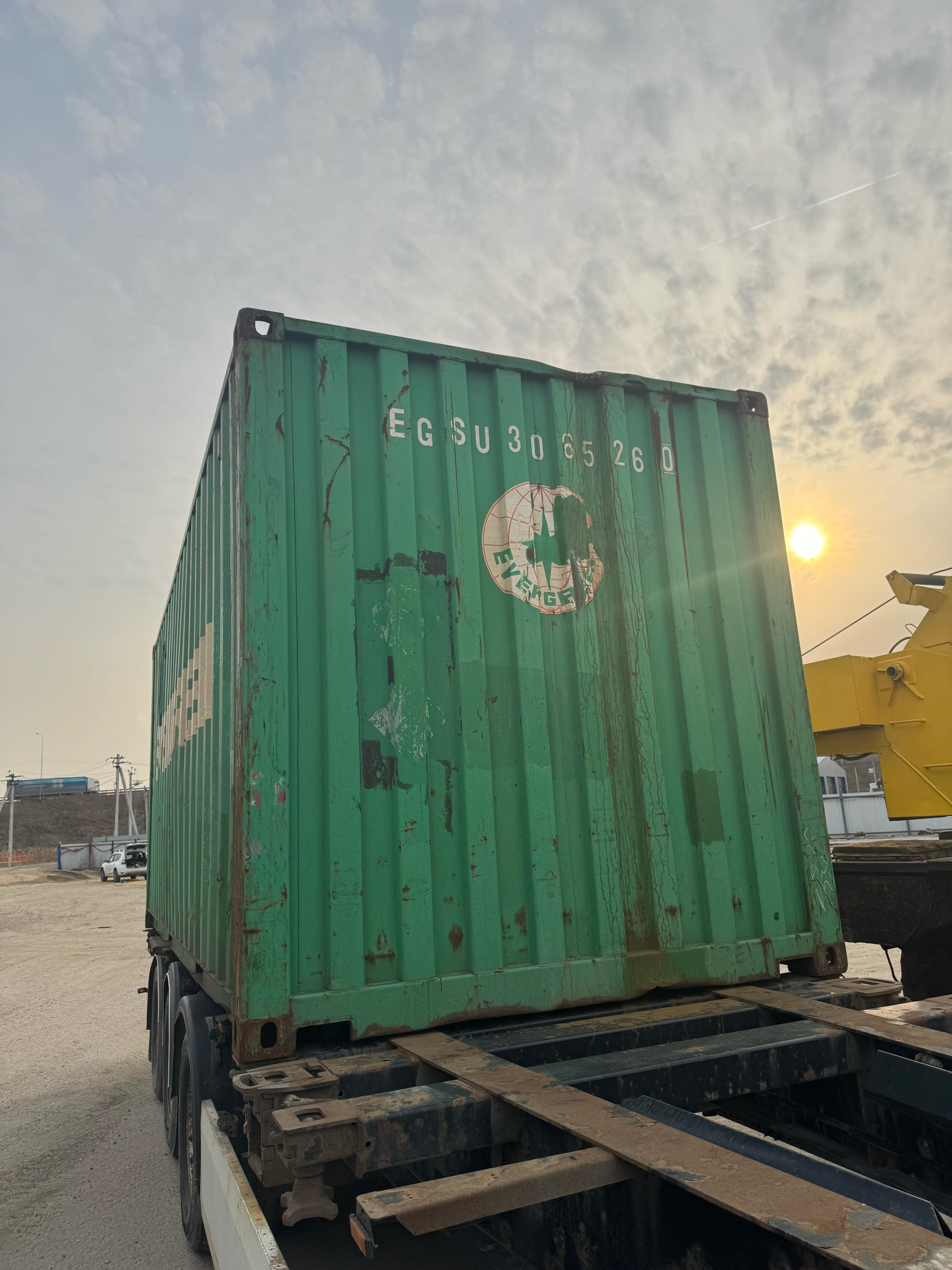 Морской контейнер EGSU3065260