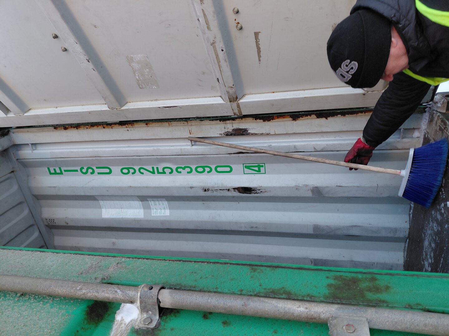 Морской контейнер EISU9253904