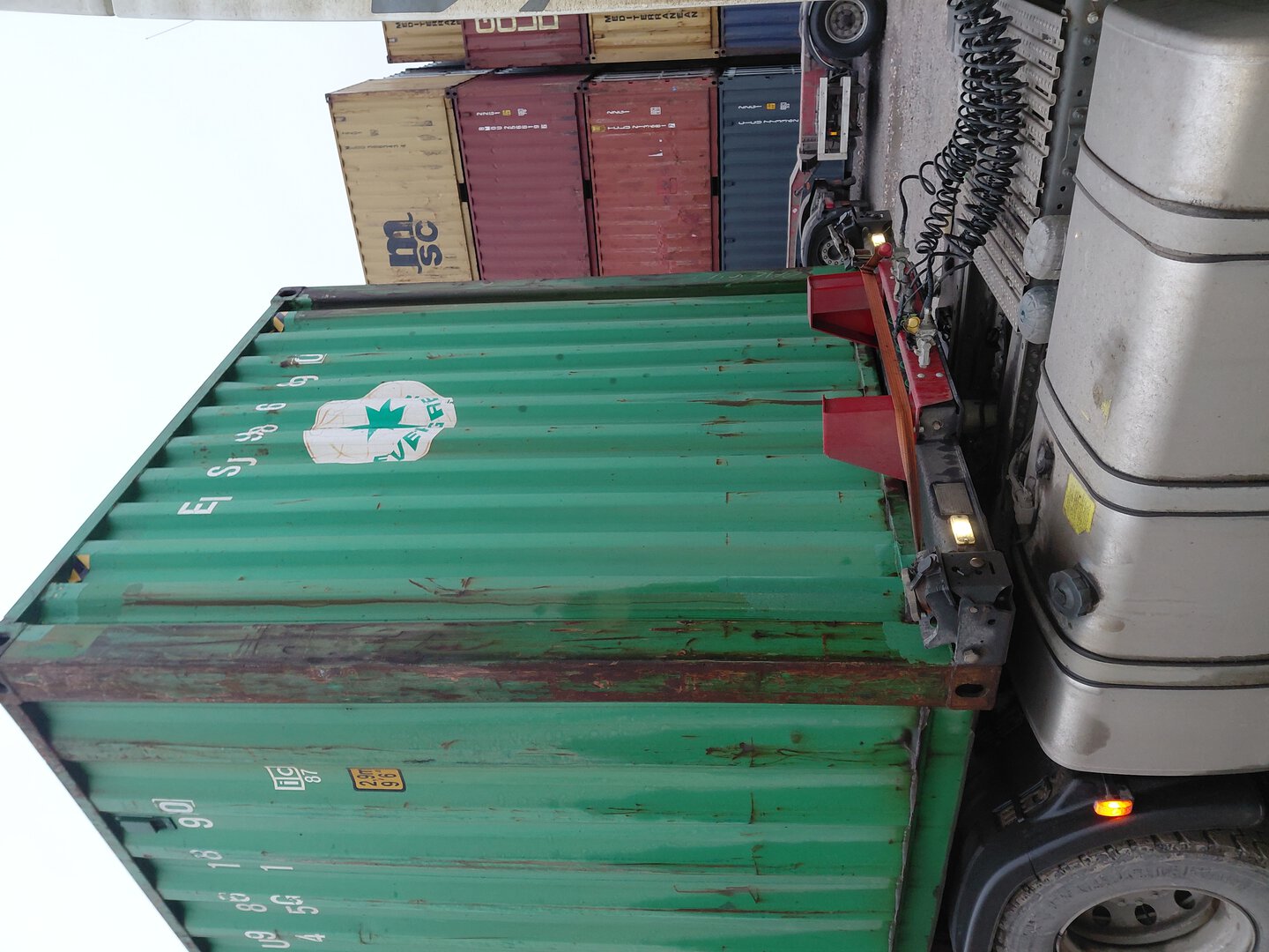 Морской контейнер EISU9861890