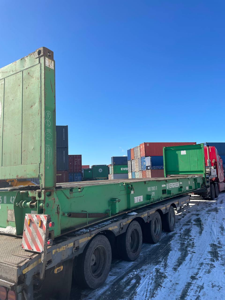 Морской контейнер EMCU7006250