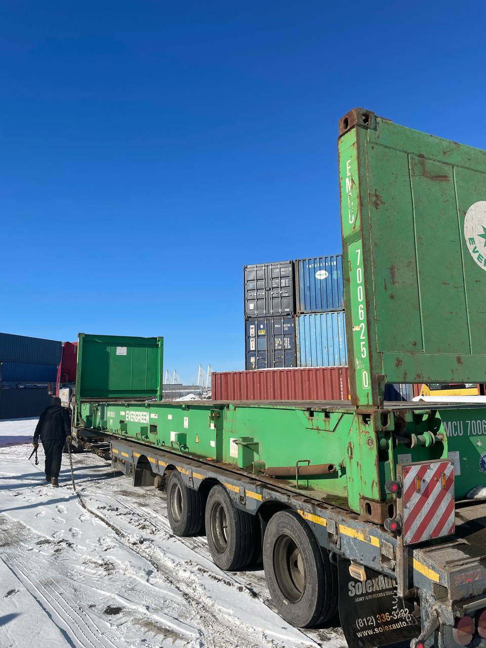 Морской контейнер EMCU7006250