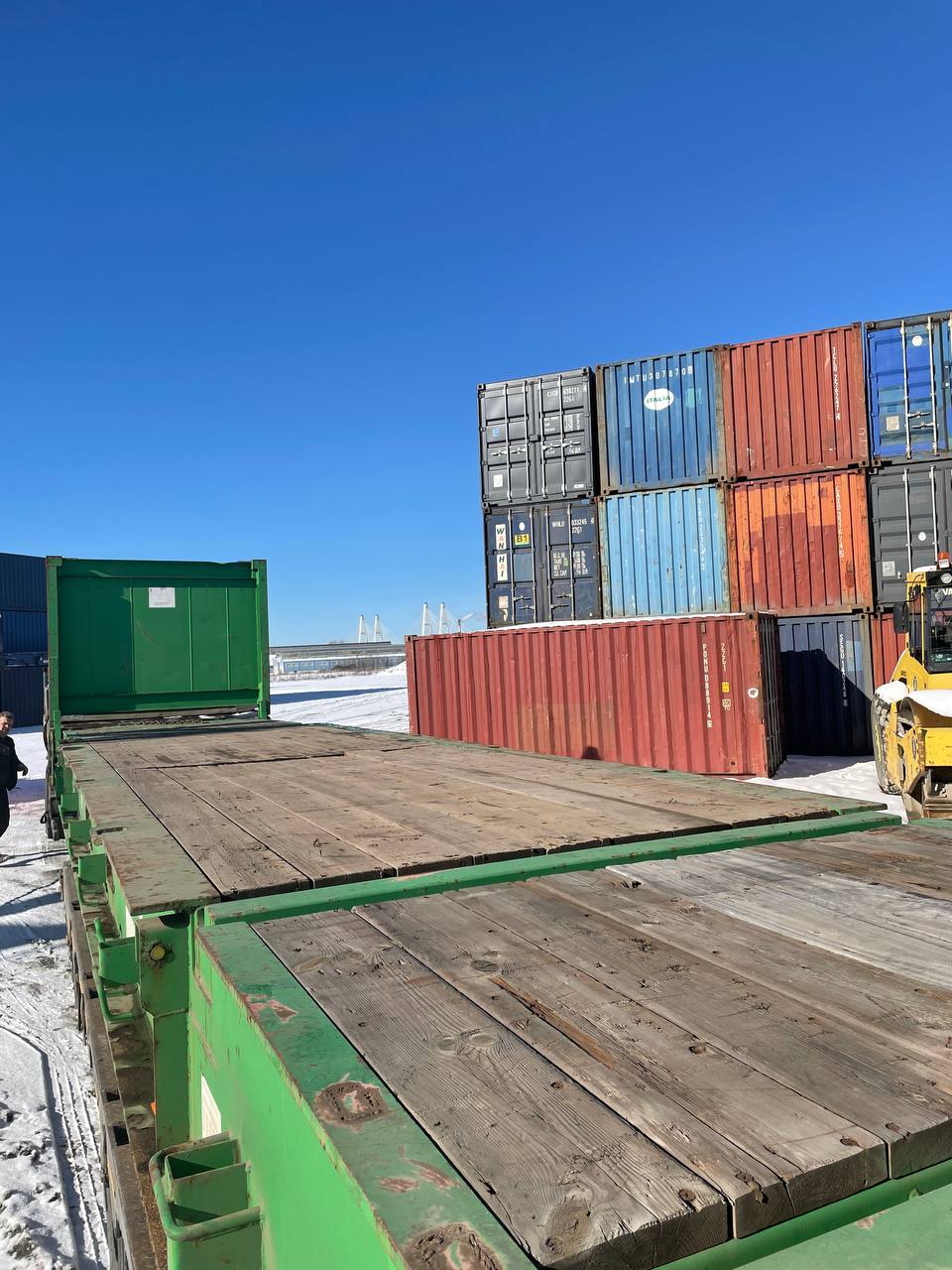 Морской контейнер EMCU7006250