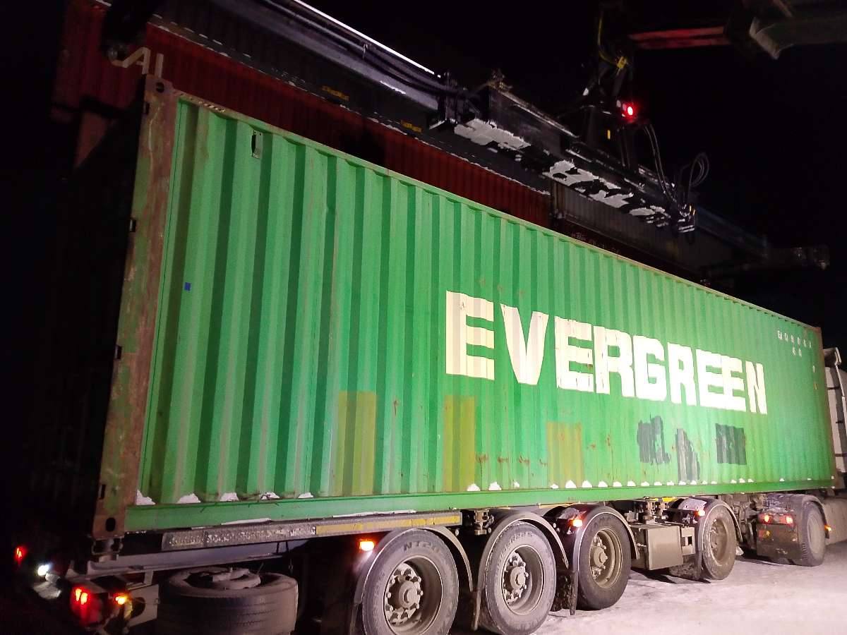 Морской контейнер EMCU9487854