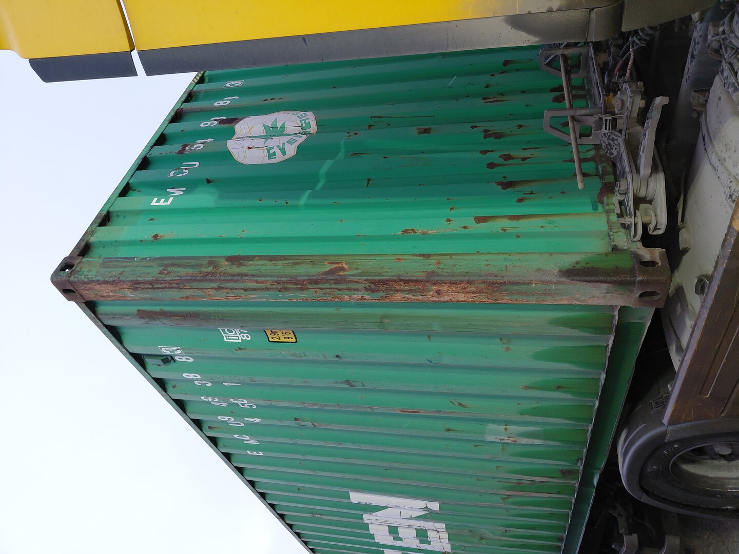 Морской контейнер EMCU9493883