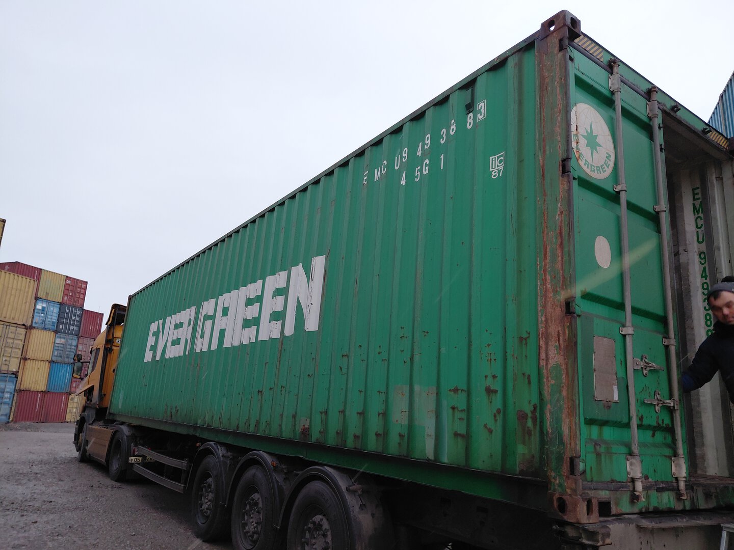 Морской контейнер EMCU9493883