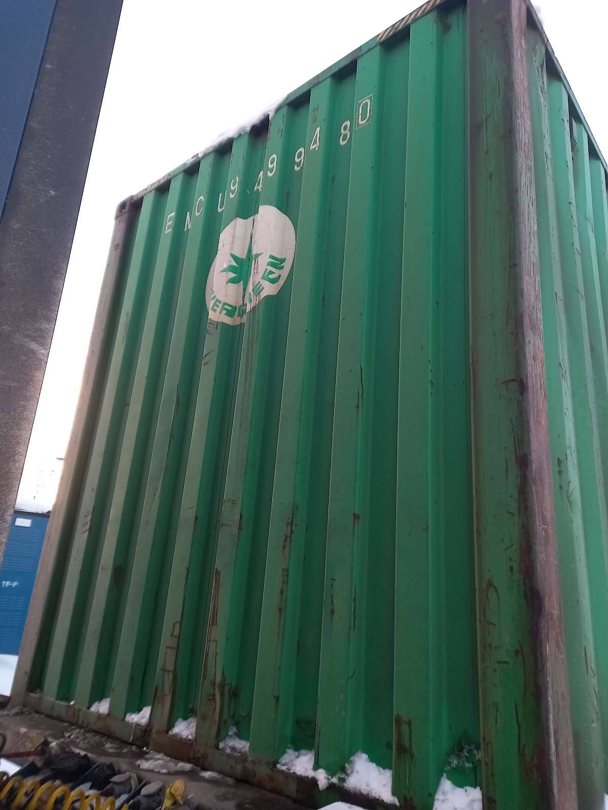 Морской контейнер EMCU9499480