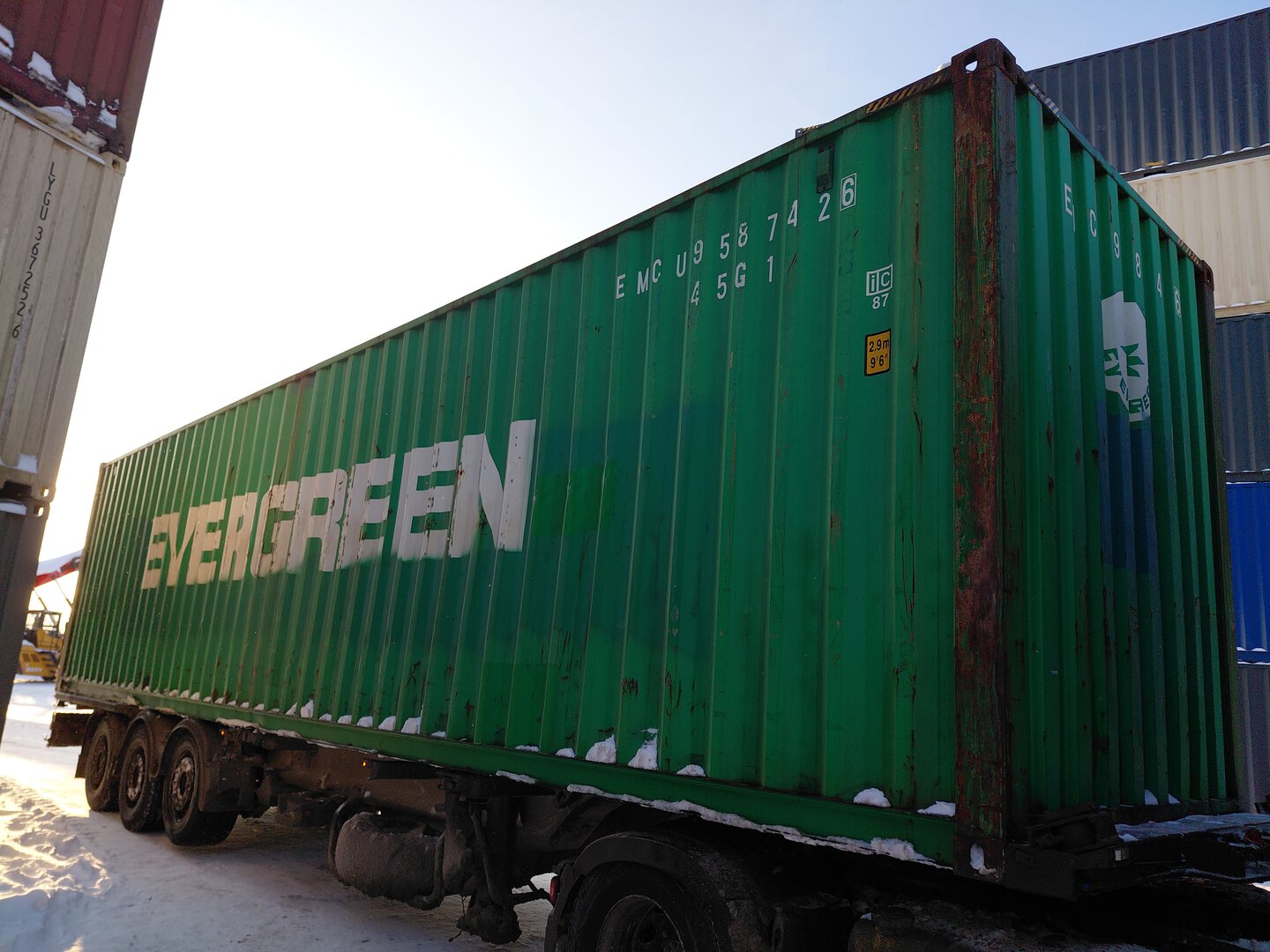 Морской контейнер EMCU9587426