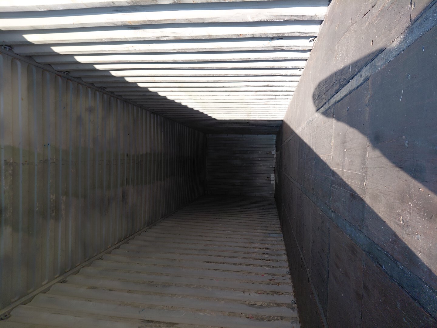 Морской контейнер EMCU9587426