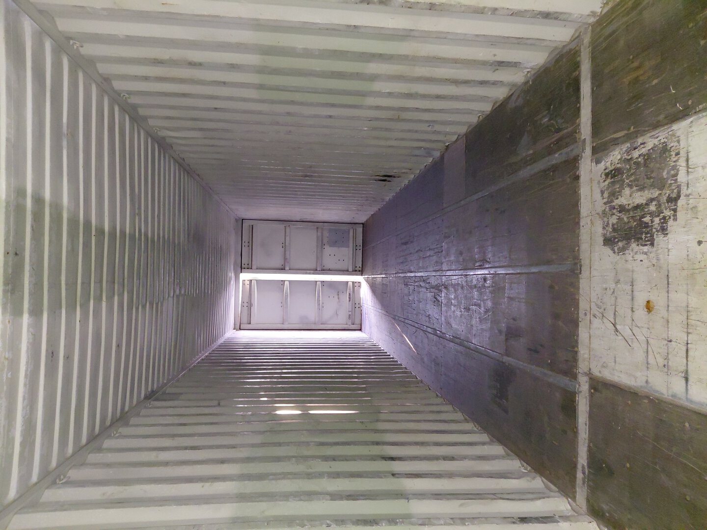 Морской контейнер EMCU9587426