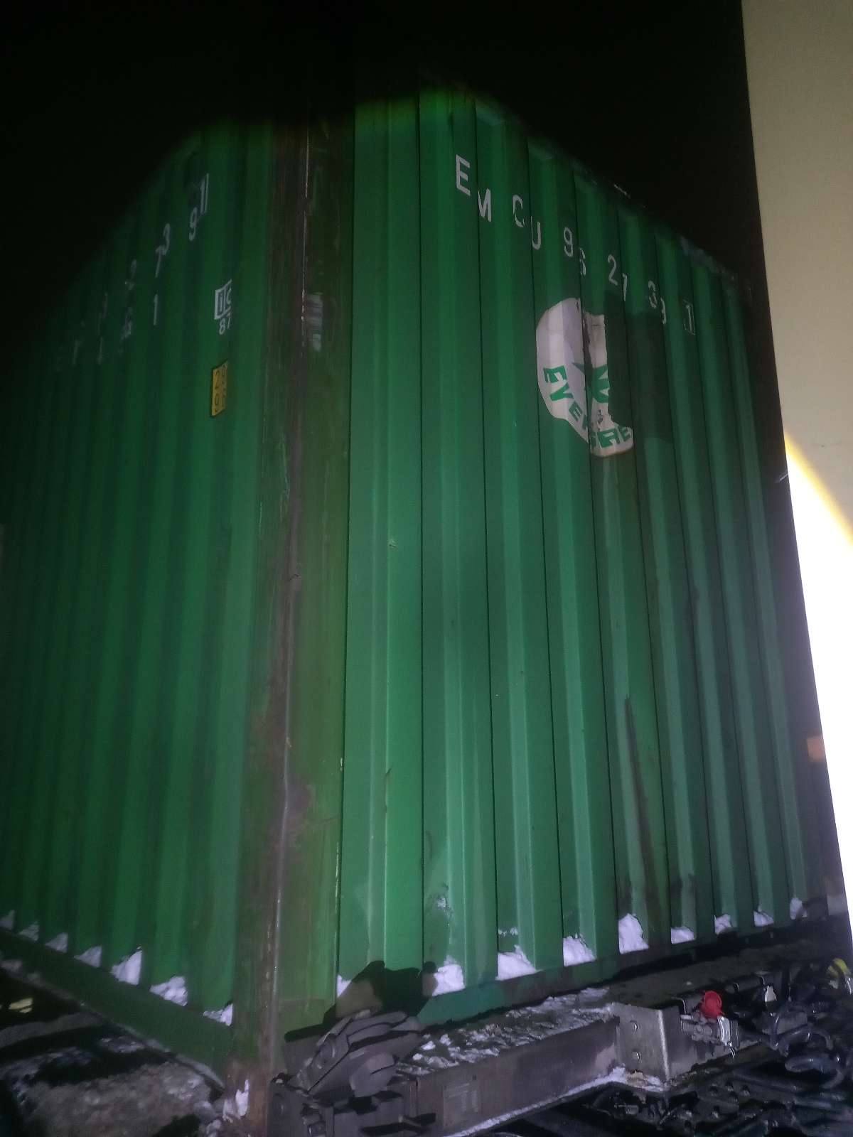 Морской контейнер EMCU9627391