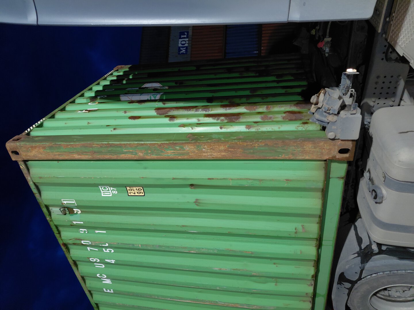 Морской контейнер EMCU9709191