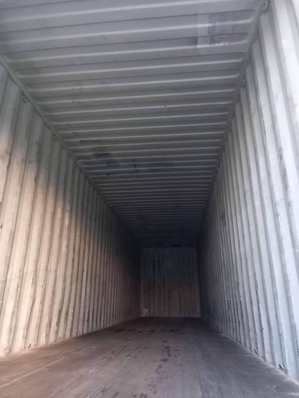 Морской контейнер EMCU9807602