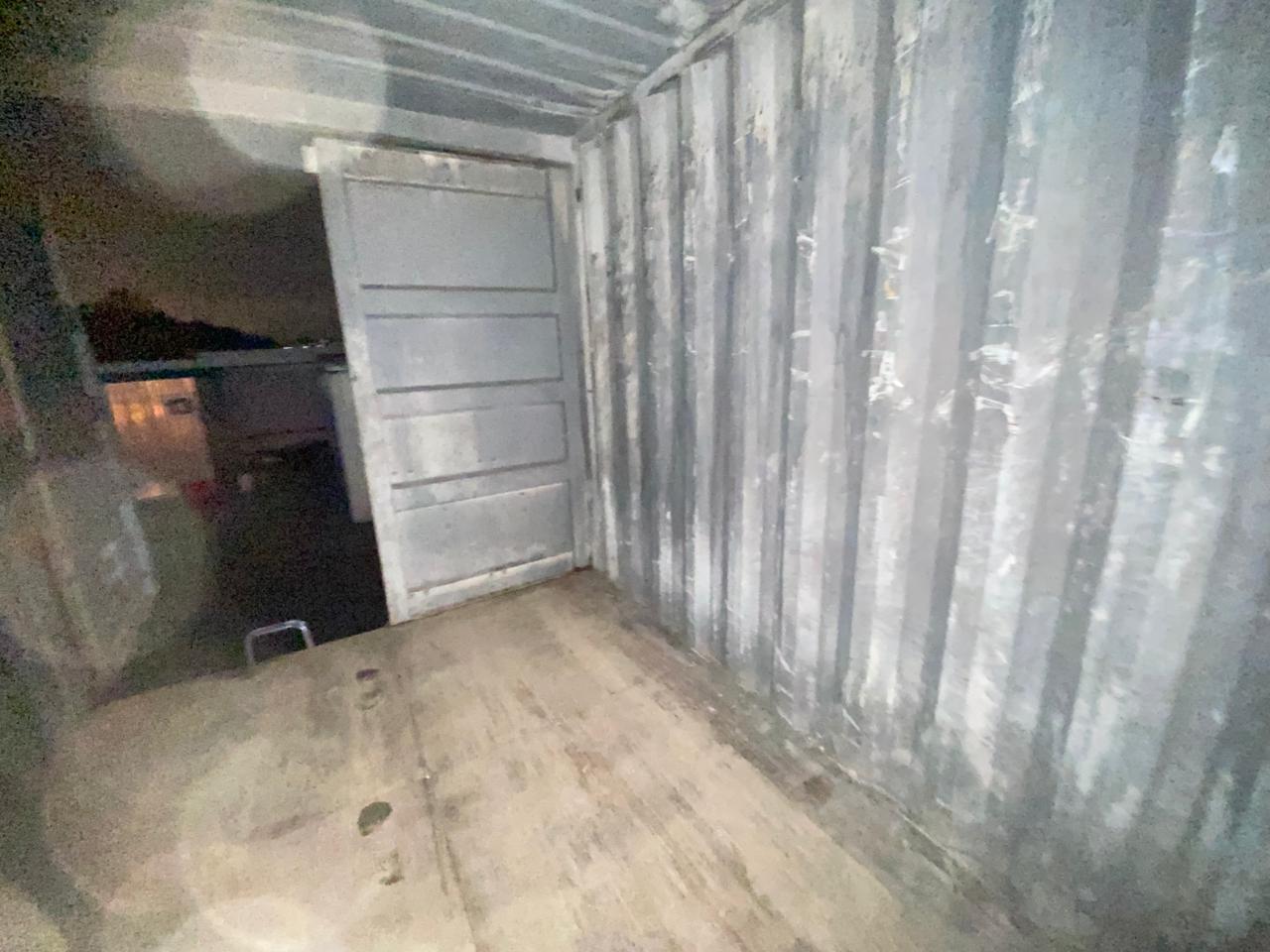 Морской контейнер EOLU1008549