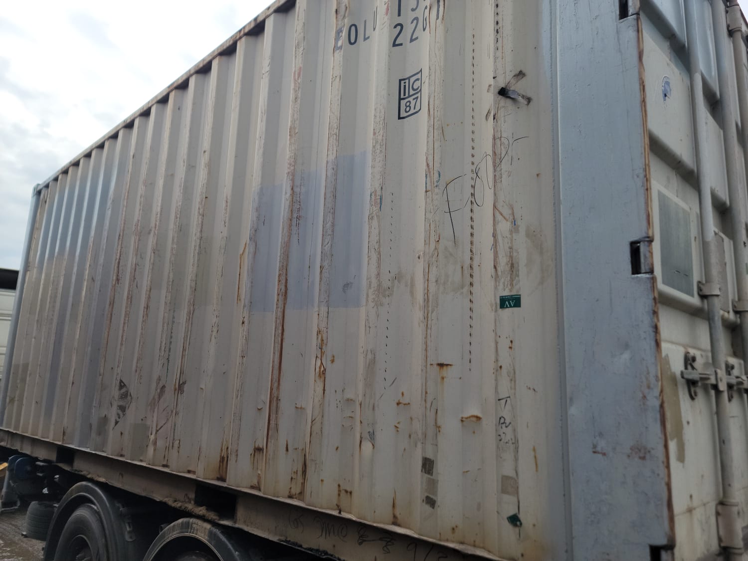 Морской контейнер EOLU1365736