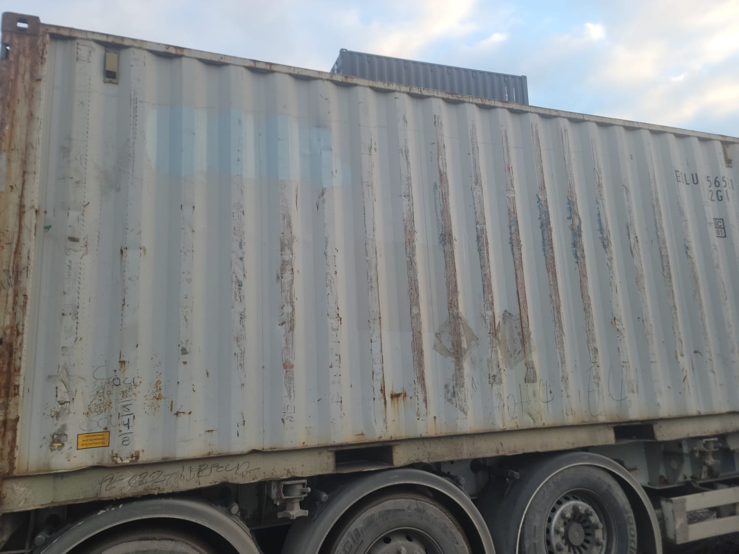 Морской контейнер EOLU1565210