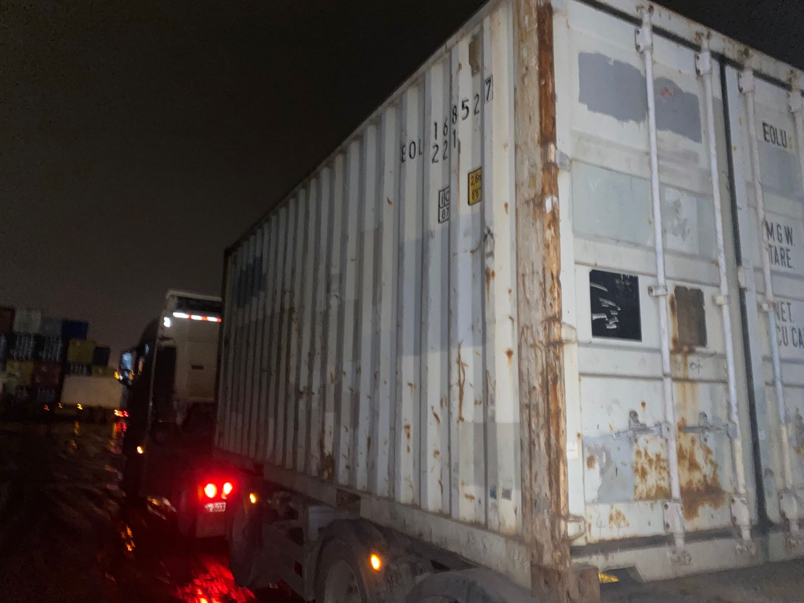 Морской контейнер EOLU1638527