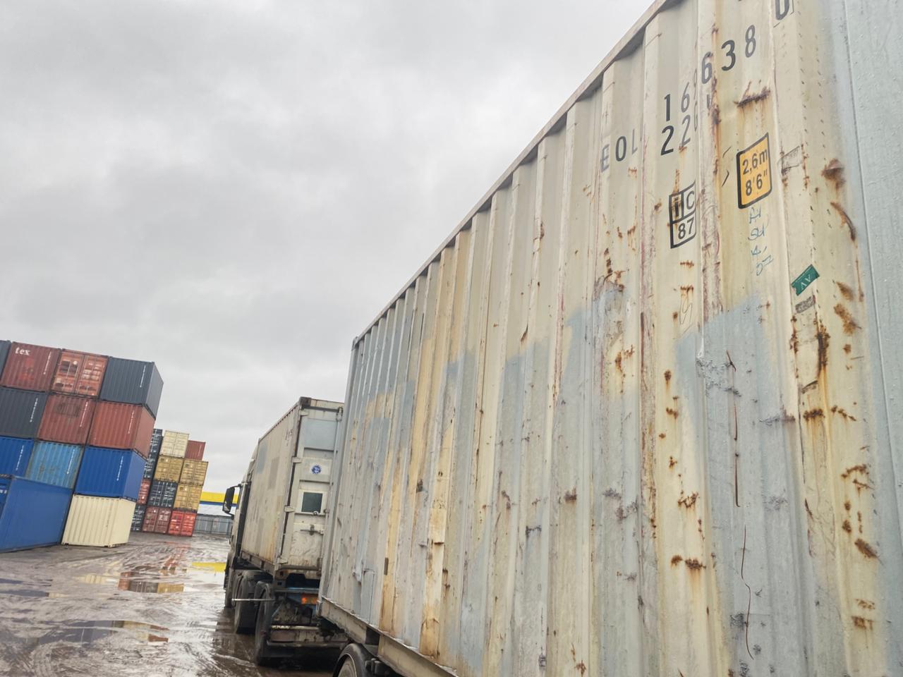 Морской контейнер EOLU1696380