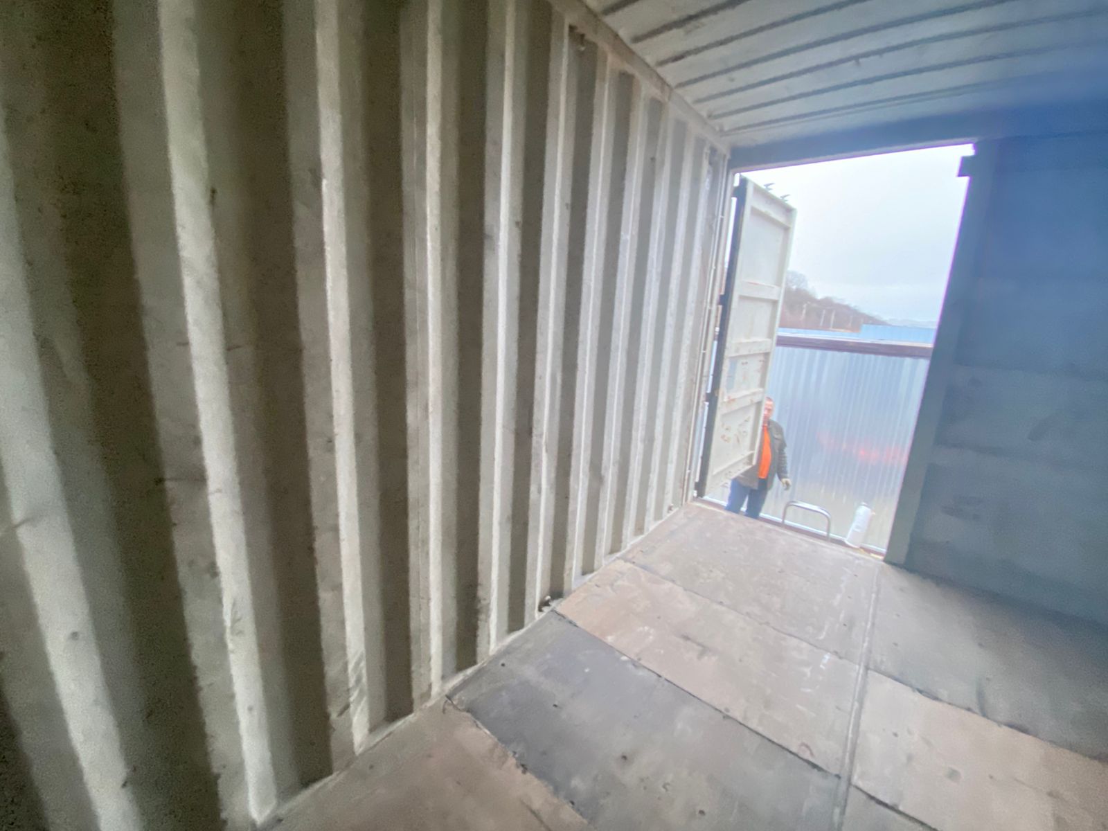 Морской контейнер EOLU1696950