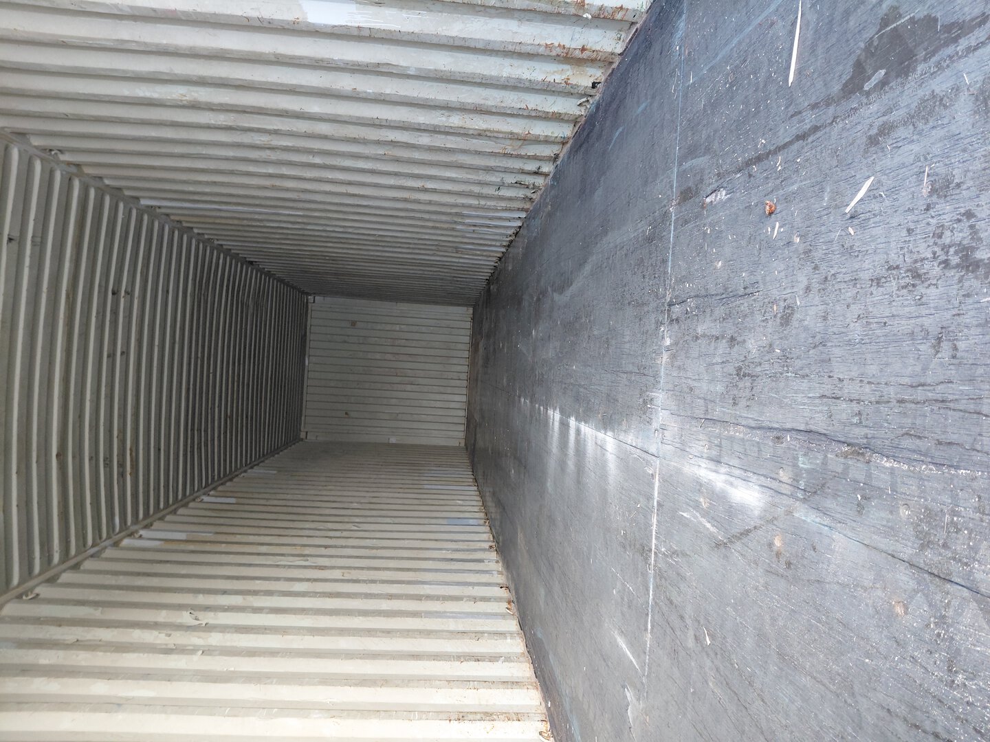 Морской контейнер EOLU8121876