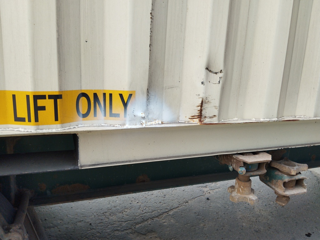 Морской контейнер FORU8811581