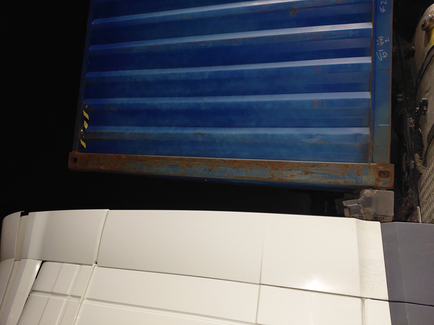 Морской контейнер FPMU5590557